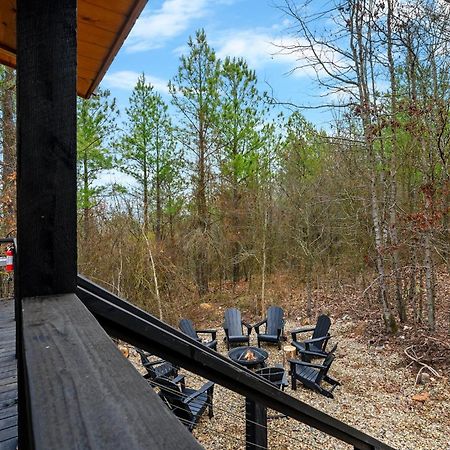 High On The Pines Villa Broken Bow Bagian luar foto