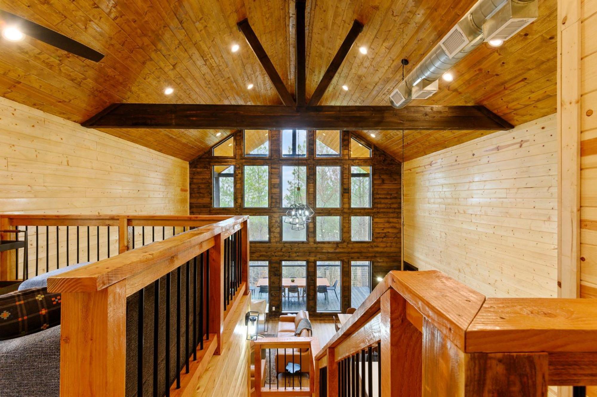 High On The Pines Villa Broken Bow Bagian luar foto
