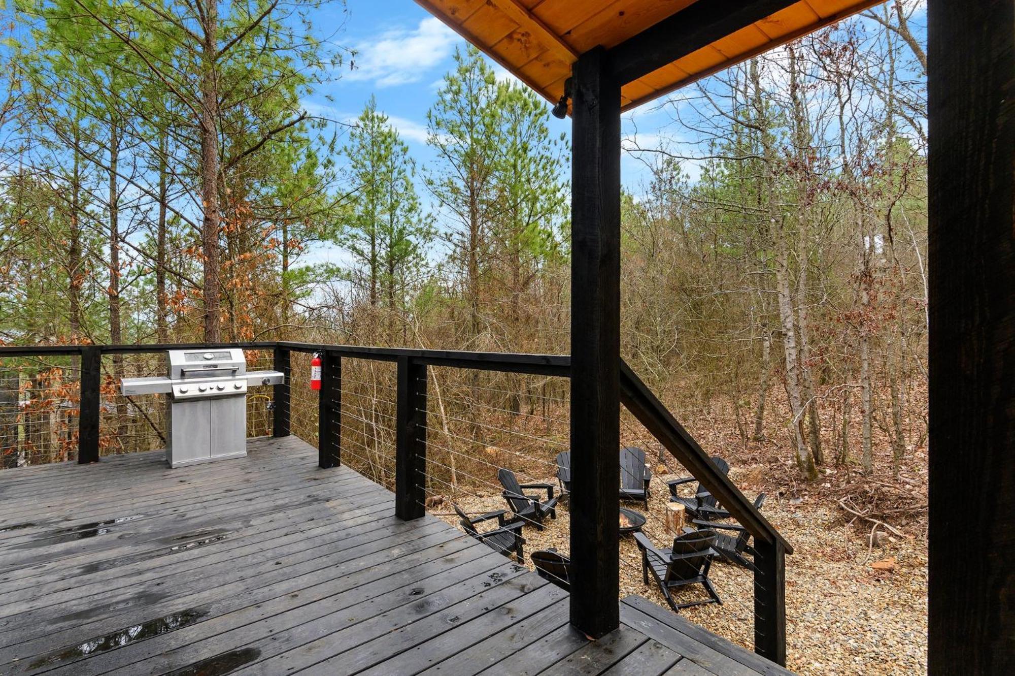 High On The Pines Villa Broken Bow Bagian luar foto